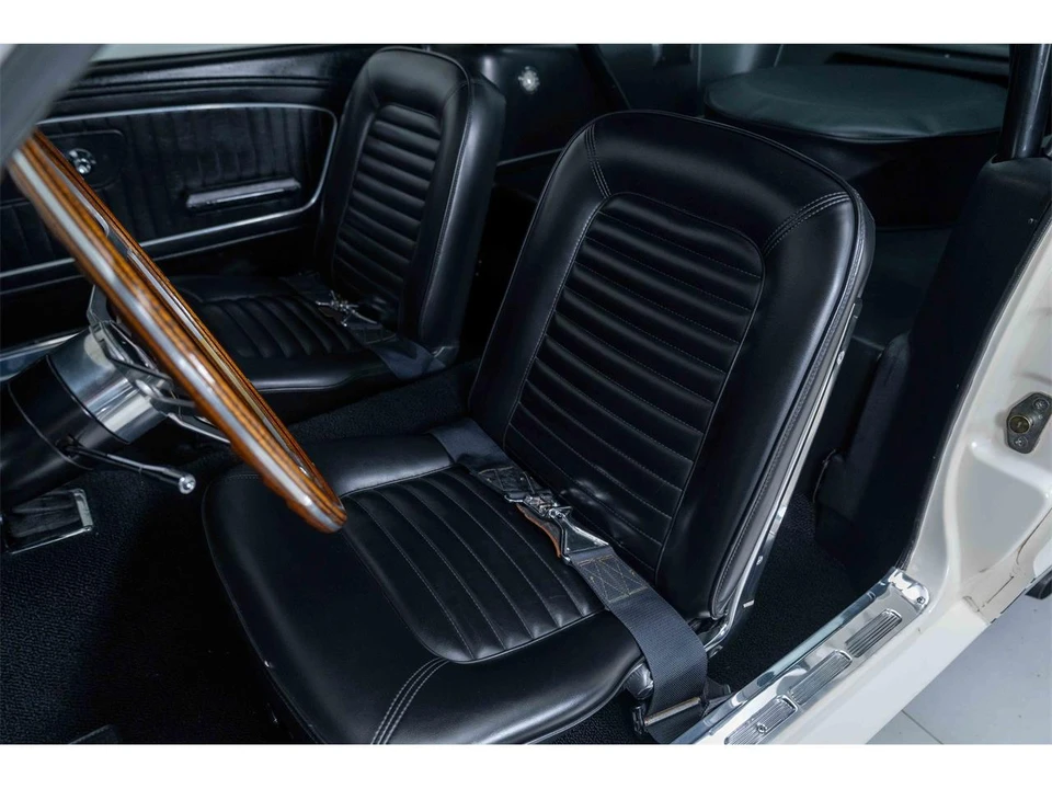 1965 Shelby GT350 - Image 21 of 31