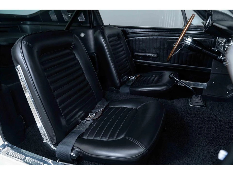 1965 Shelby GT350 - Image 25 of 31