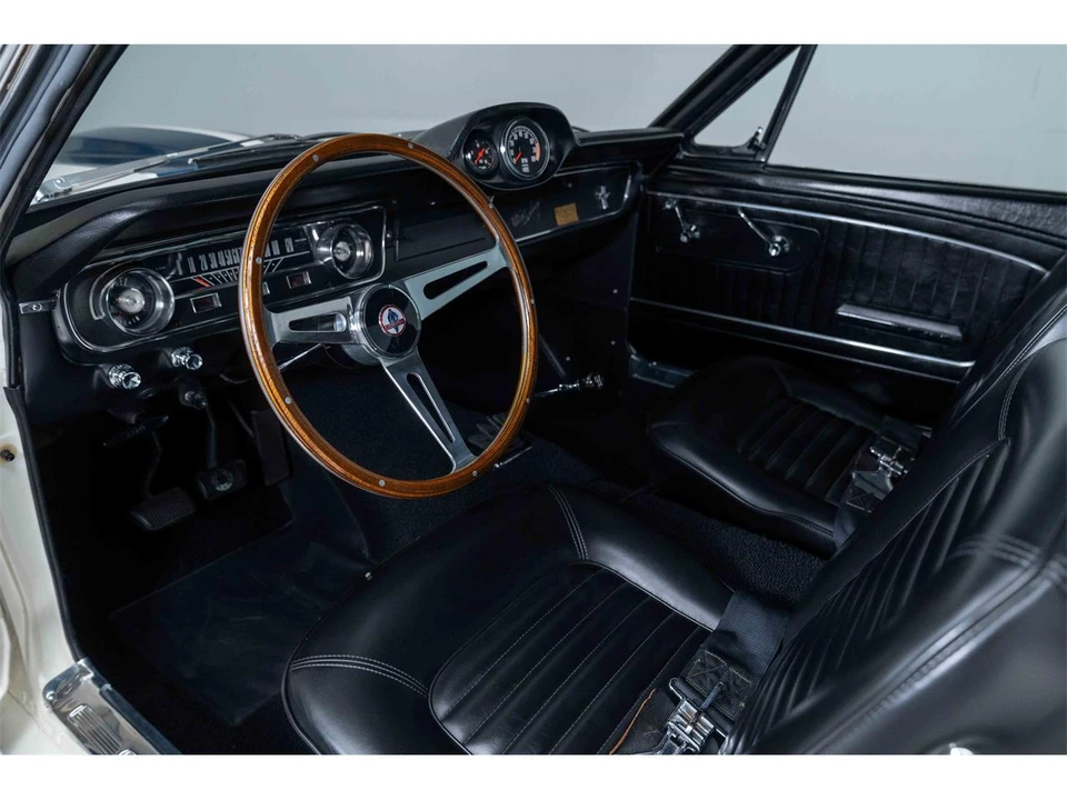 1965 Shelby GT350 - Image 19 of 31