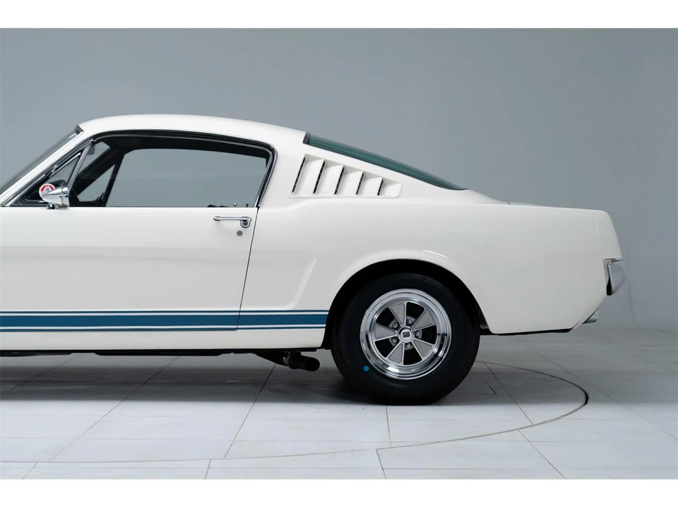 1965 Shelby GT350 - Image 12 of 31