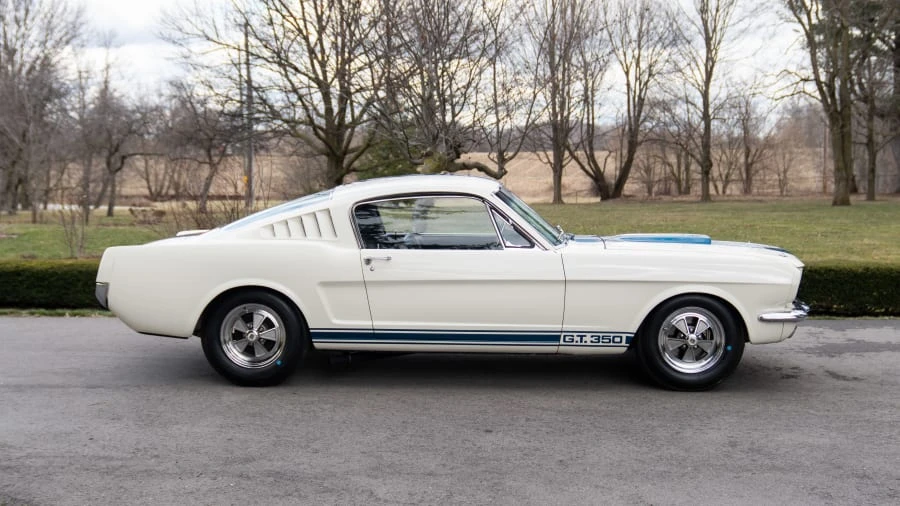 1965 Shelby GT350 - Image 2 of 31