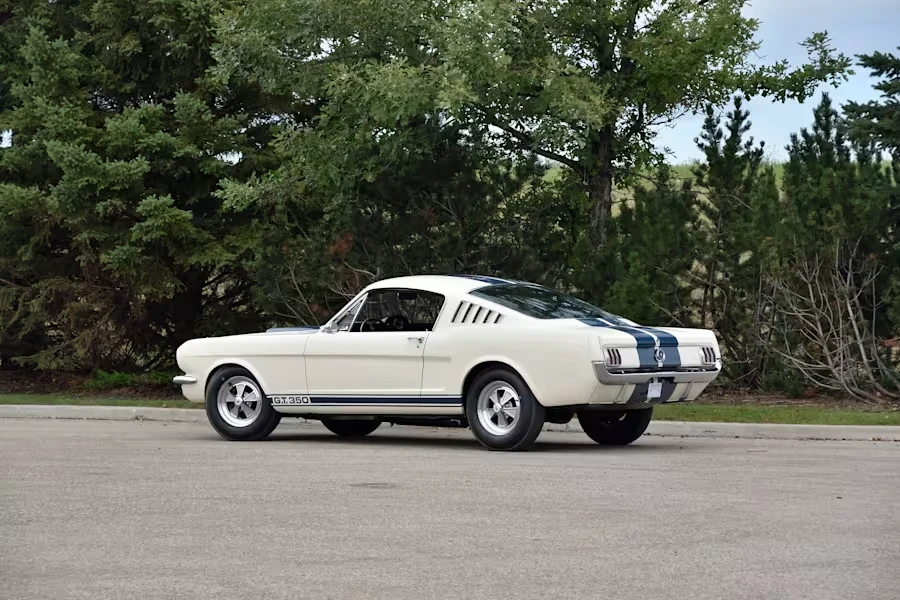 1965 Shelby GT350 - Image 25 of 31