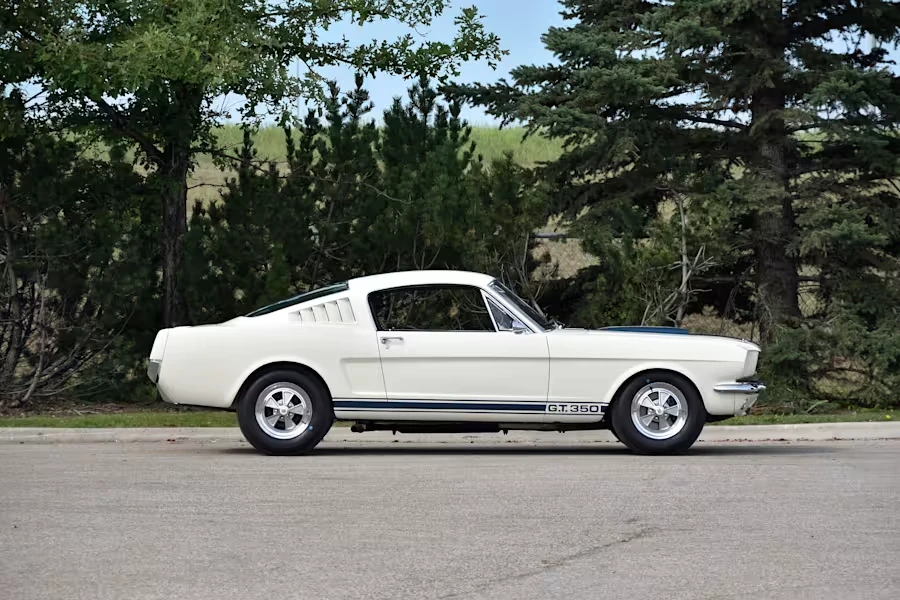 1965 Shelby GT350 - Image 29 of 31