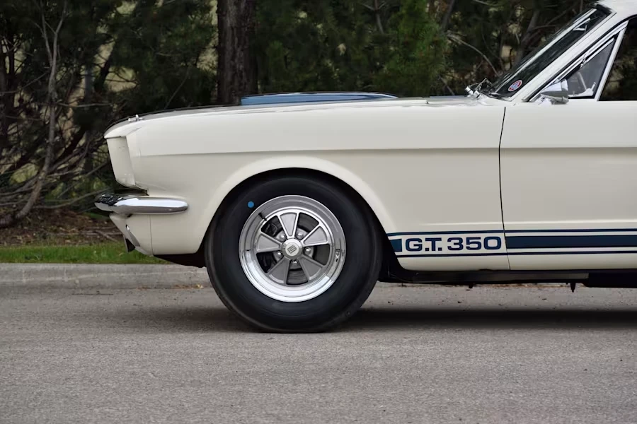 1965 Shelby GT350 - Image 15 of 31
