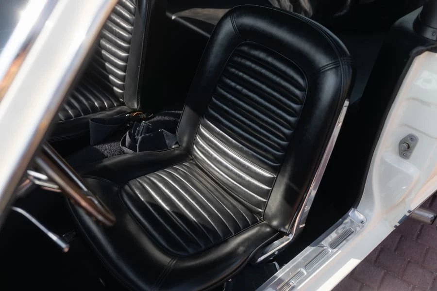 1965 Shelby GT350 - Image 25 of 31