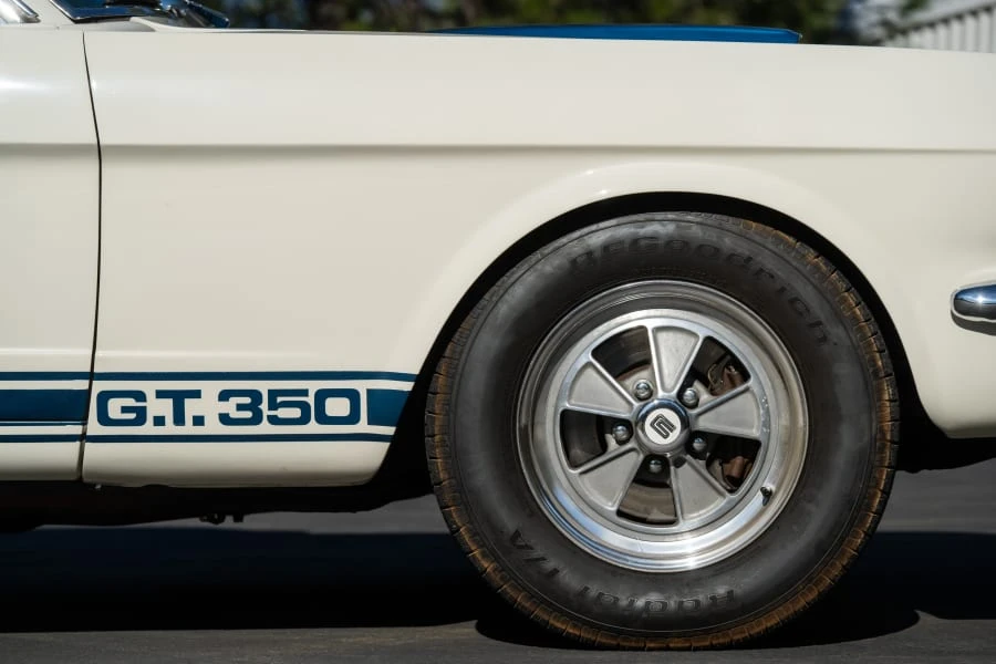 1965 Shelby GT350 - Image 12 of 31