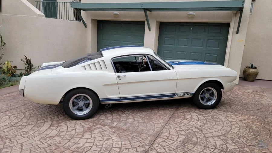 1965 Shelby GT350 - Image 2 of 25