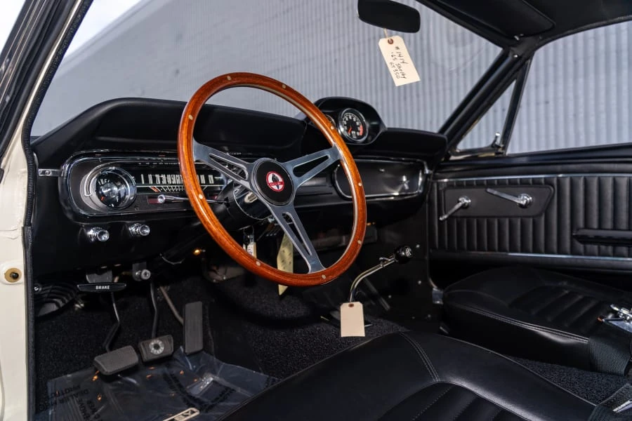 1965 Shelby GT350 - Image 27 of 31