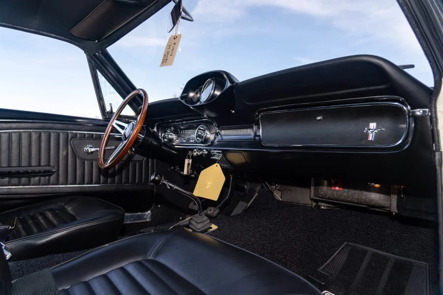 1965 Shelby GT350 - Image 25 of 31