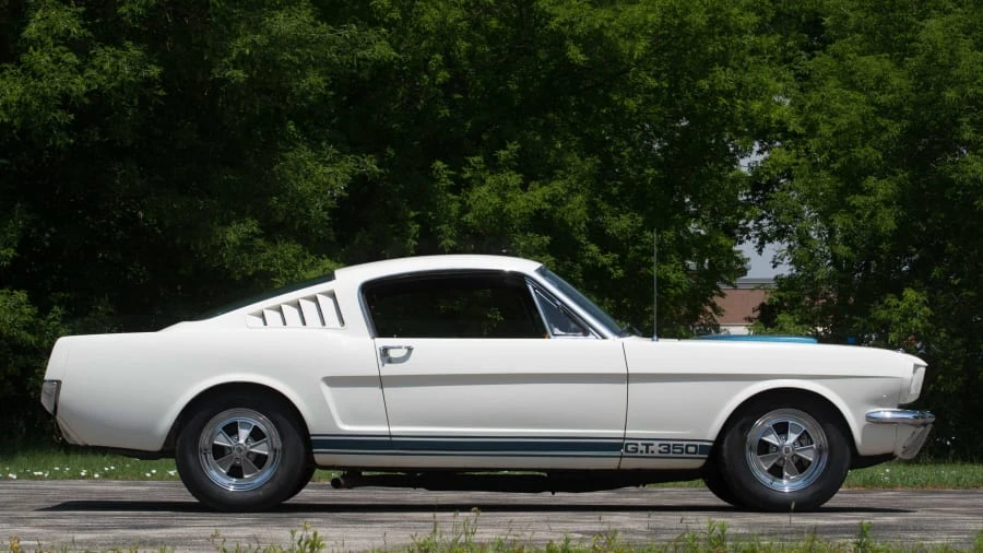 1965 Shelby GT350 - Image 2 of 12