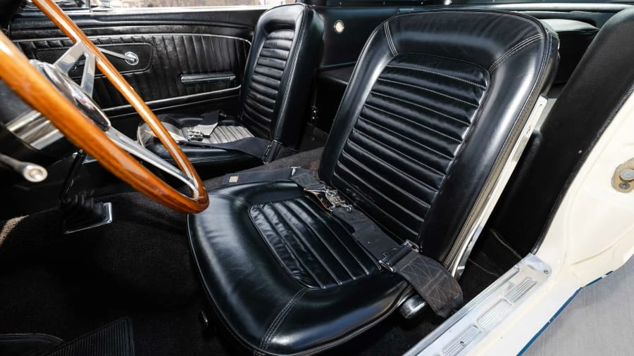 1965 Shelby GT350 - Image 25 of 31