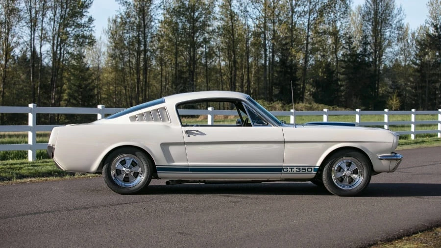 1965 Shelby GT350 - Image 2 of 12