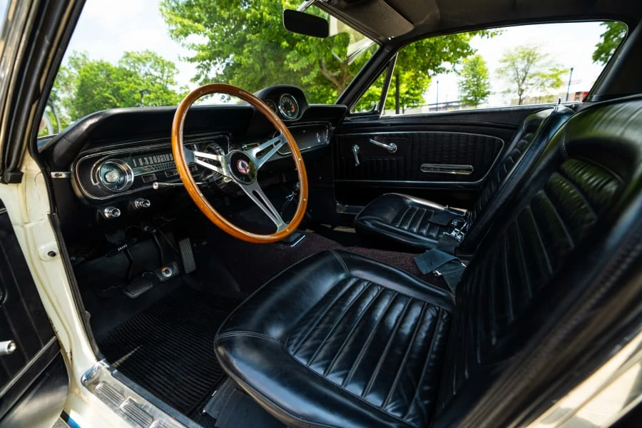 1965 Shelby GT350 - Image 21 of 31