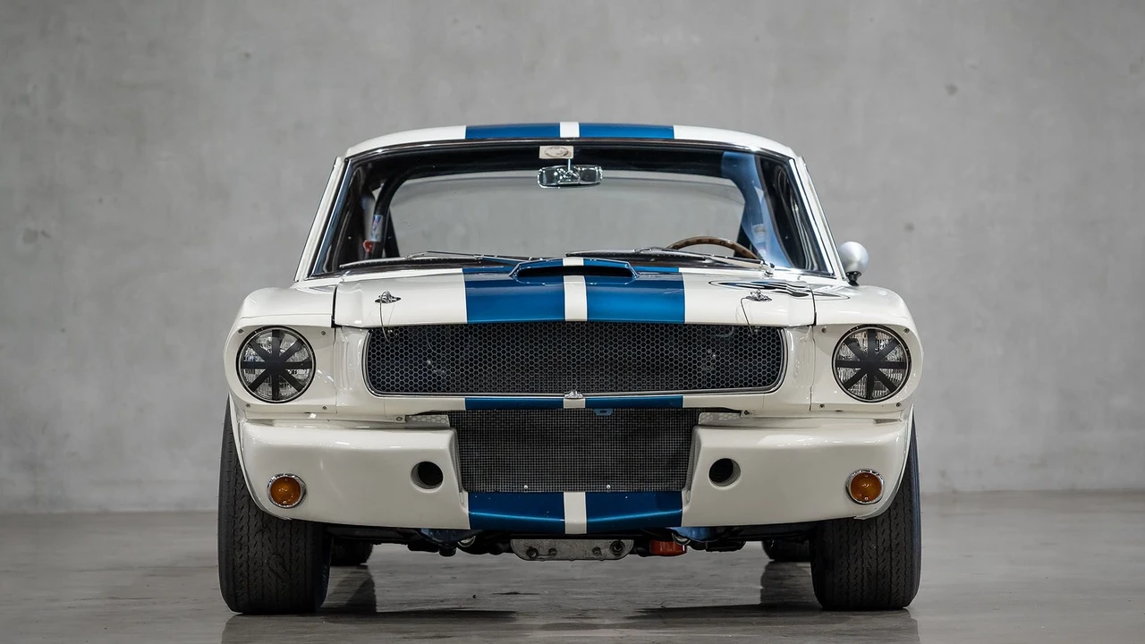 1965 Shelby GT350 - Image 16 of 31
