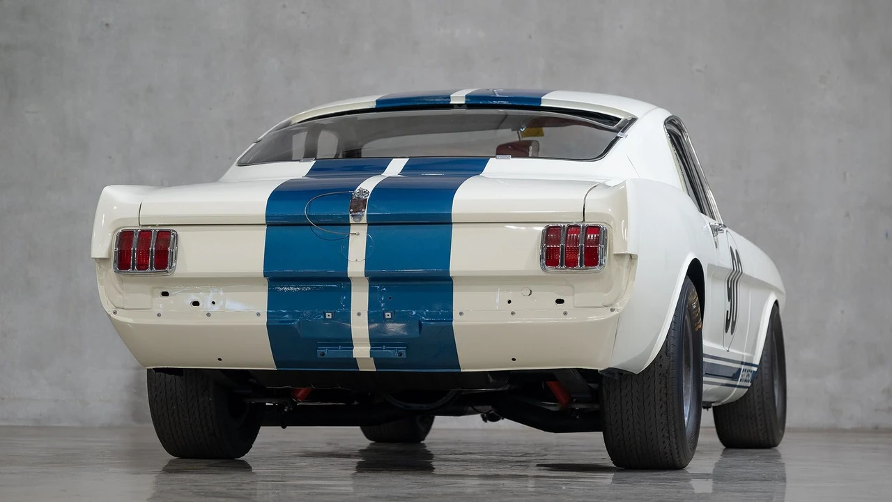 1965 Shelby GT350 - Image 18 of 31
