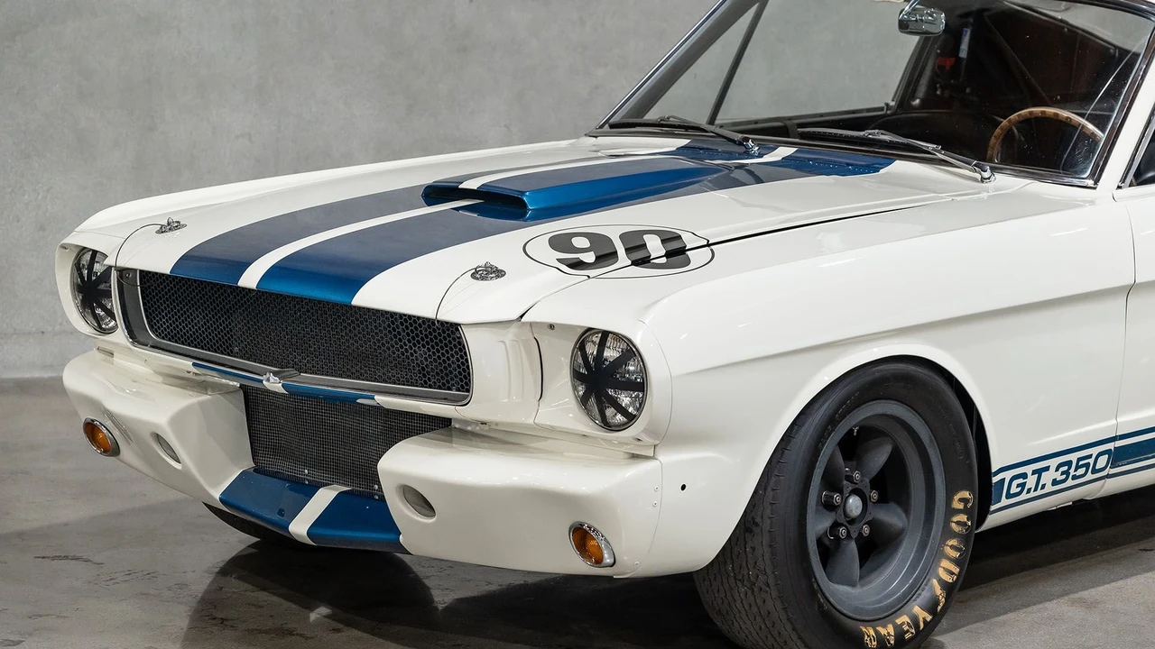 1965 Shelby GT350 - Image 20 of 31
