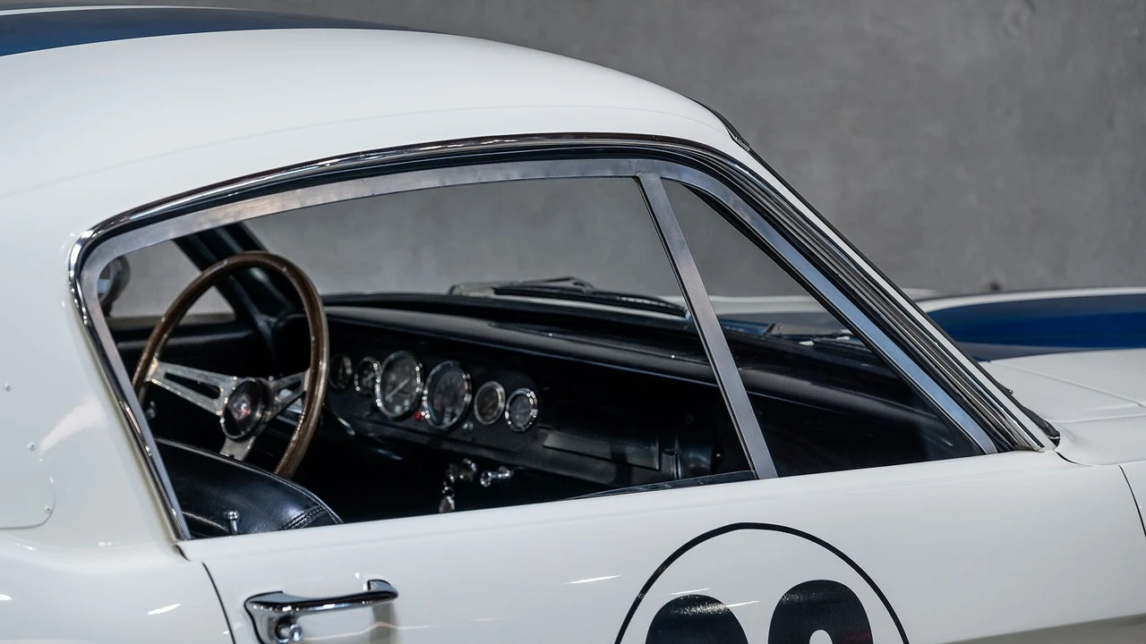 1965 Shelby GT350 - Image 24 of 31