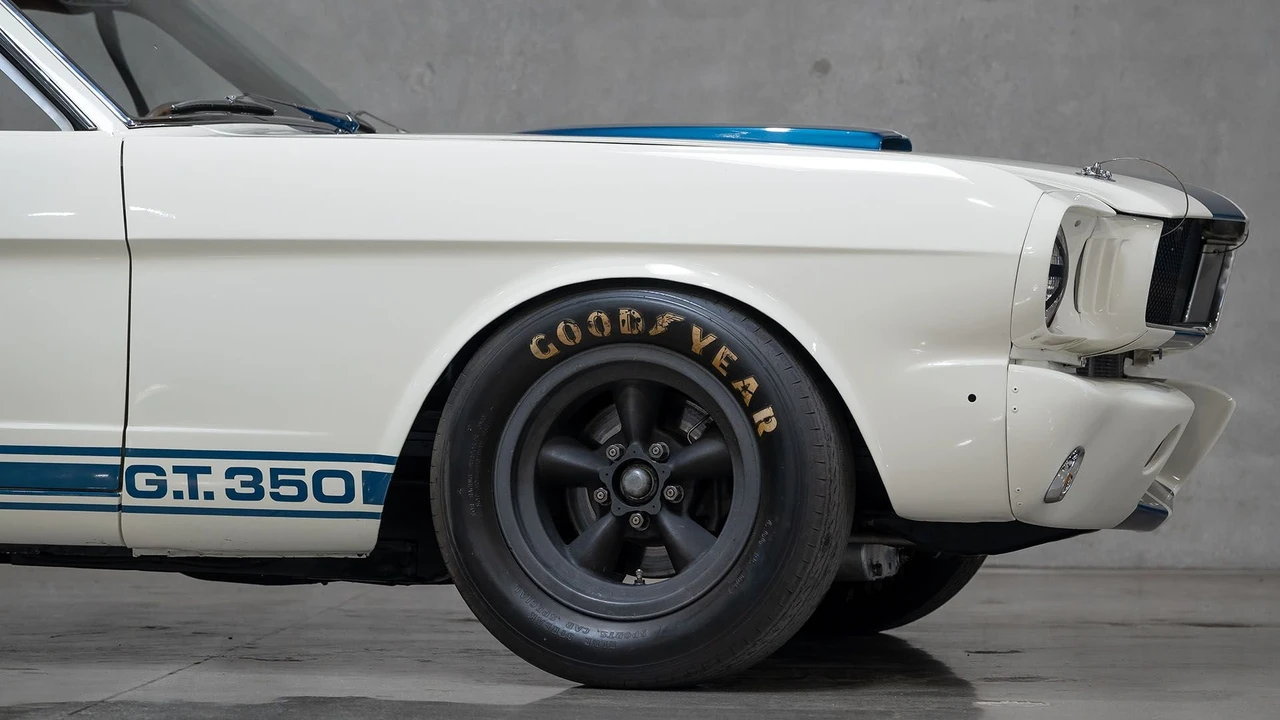 1965 Shelby GT350 - Image 23 of 31