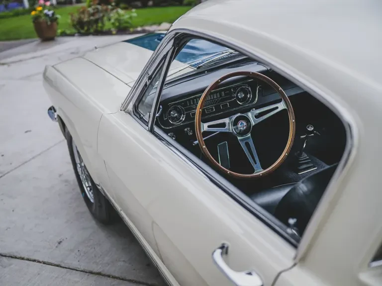 1965 Shelby GT350 - Image 22 of 31