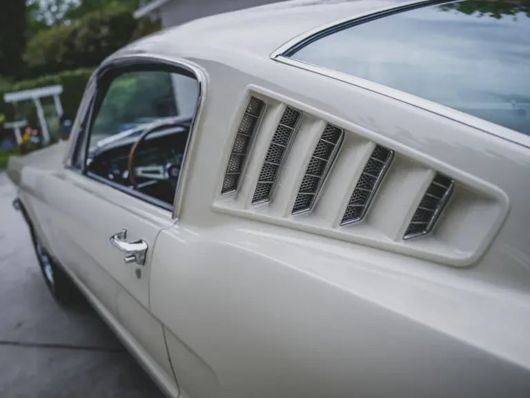 1965 Shelby GT350 - Image 21 of 31