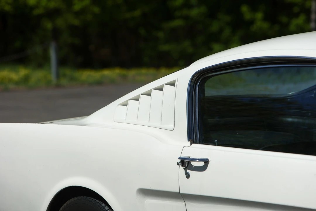 1965 Shelby GT350 - Image 21 of 31