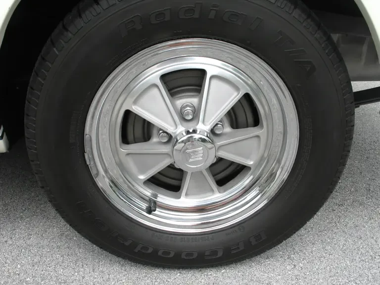 1965 Shelby GT350 - Image 15 of 20