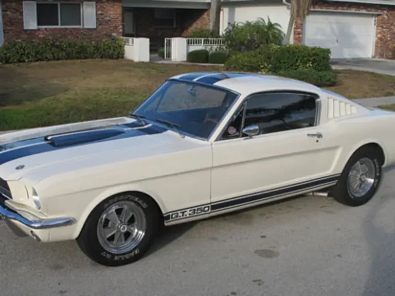 1965 Shelby GT350 - Image 2 of 9