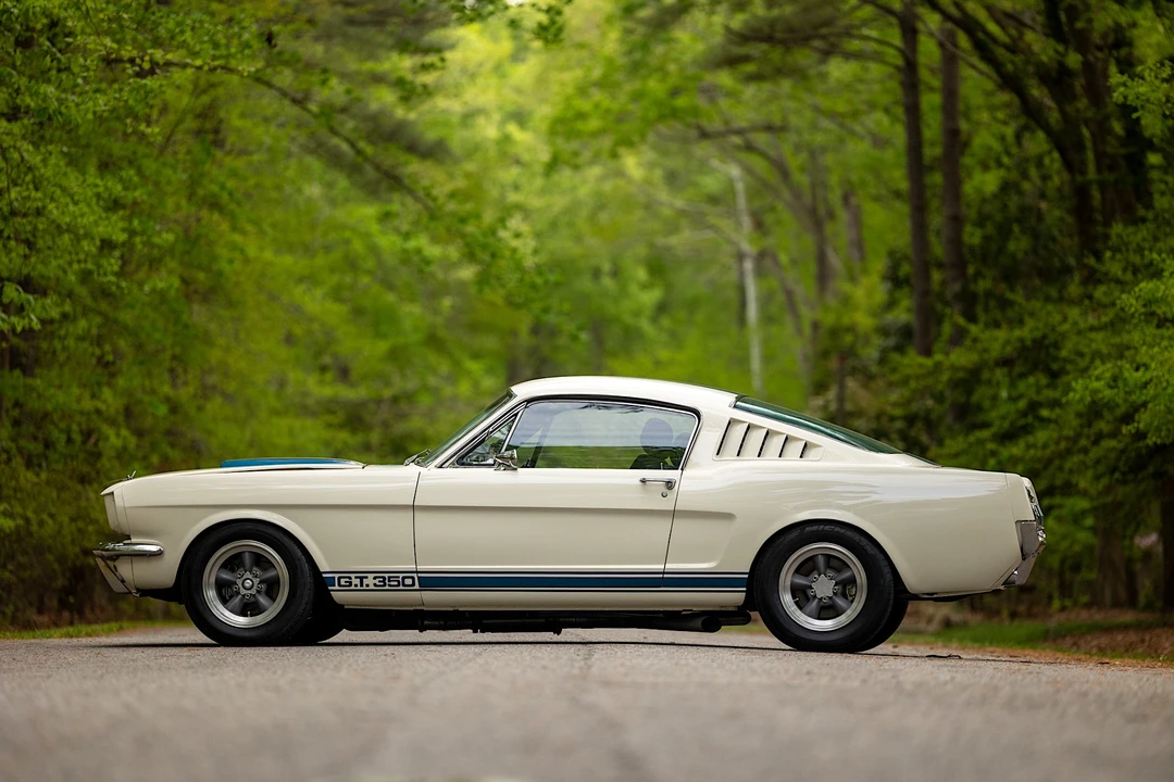 1965 Shelby GT350 - Image 10 of 31