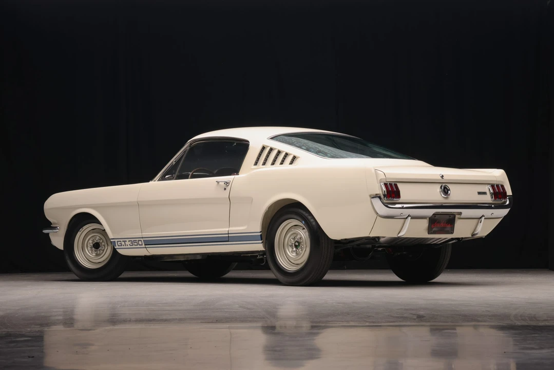 1965 Shelby GT350 - Image 25 of 31