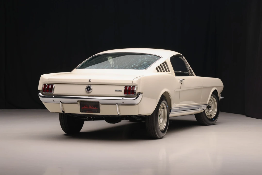 1965 Shelby GT350 - Image 18 of 31