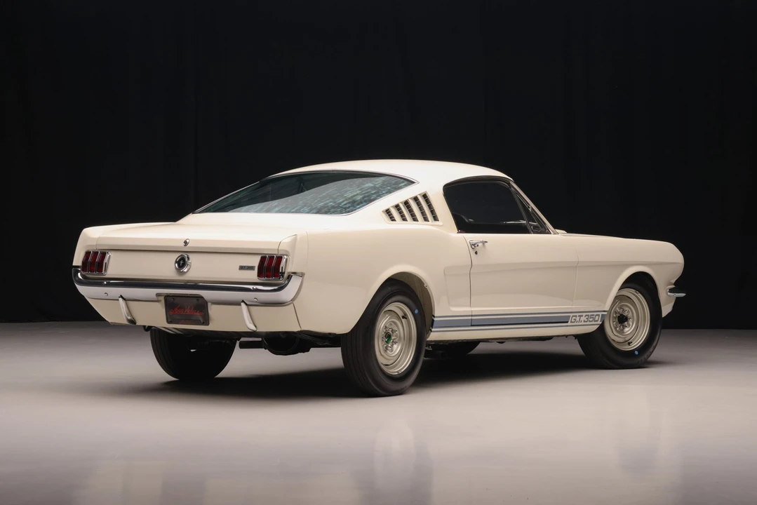 1965 Shelby GT350 - Image 16 of 31