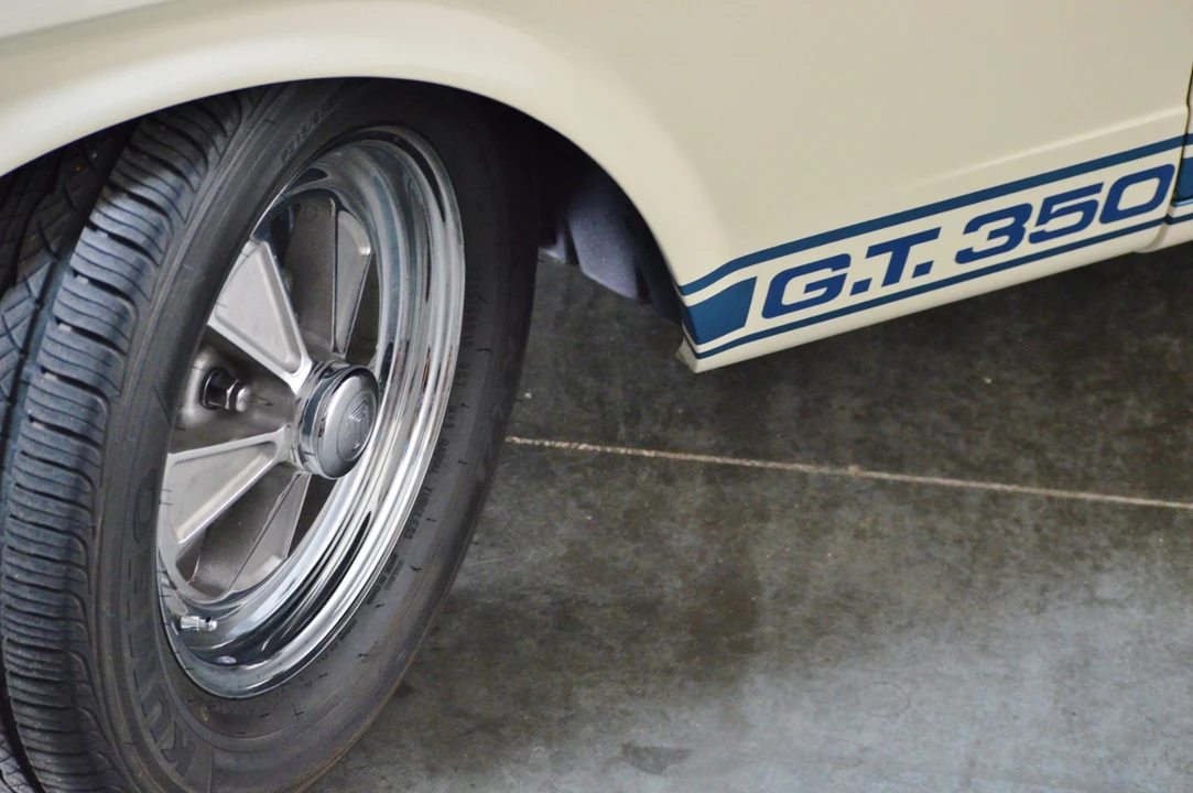 1965 Shelby GT350 - Image 25 of 31