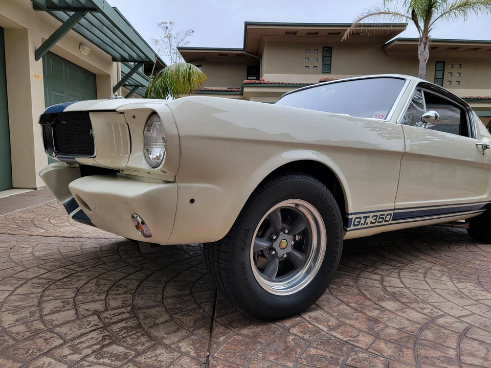 1965 Shelby GT350 - Image 27 of 31