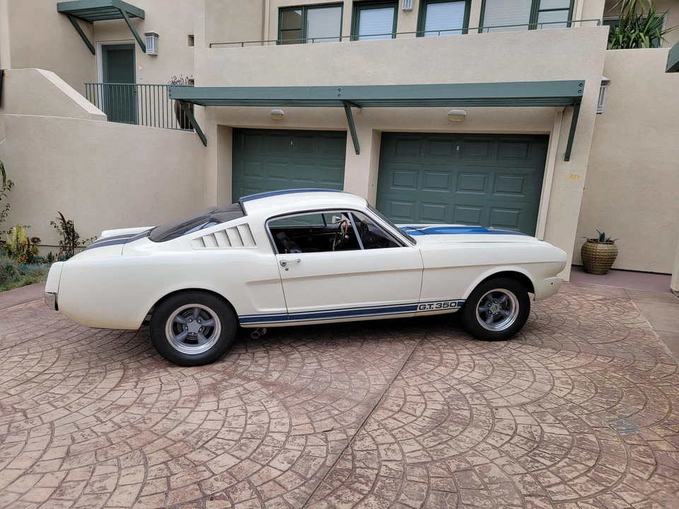 1965 Shelby GT350 - Image 13 of 31