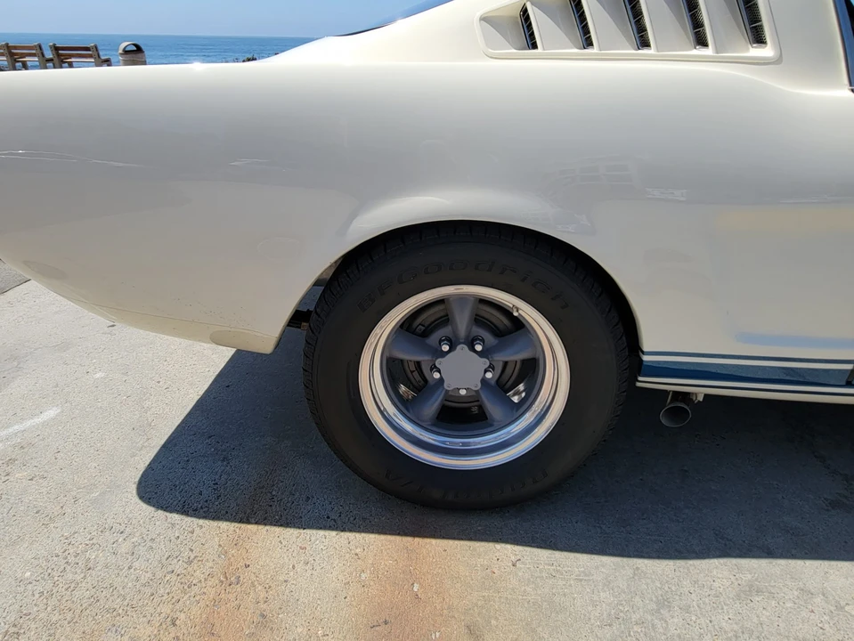 1965 Shelby GT350 - Image 30 of 31