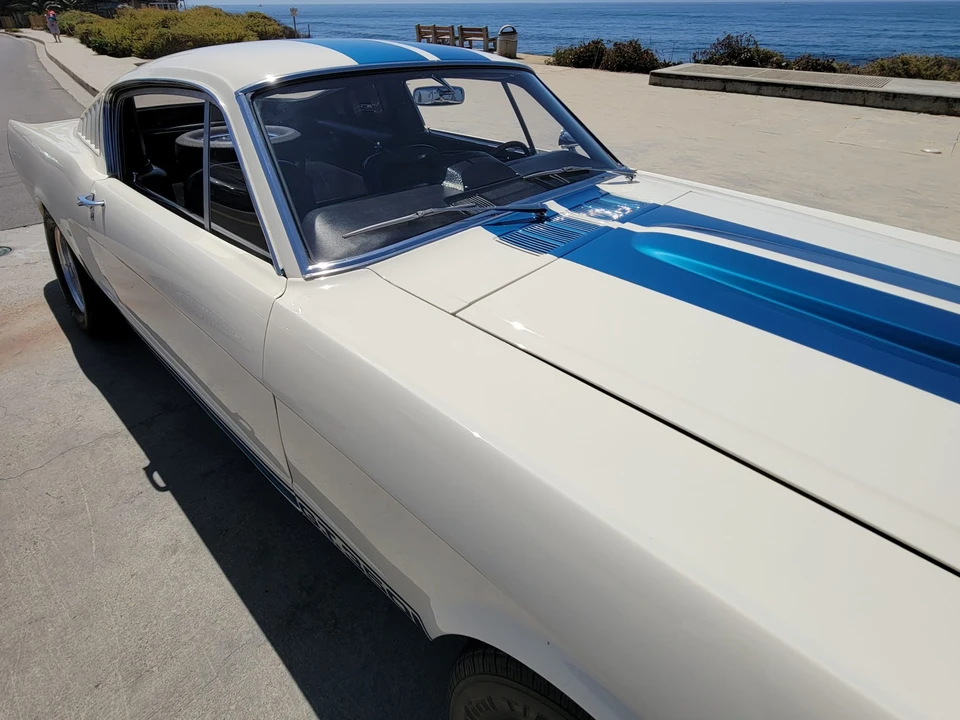 1965 Shelby GT350 - Image 12 of 31
