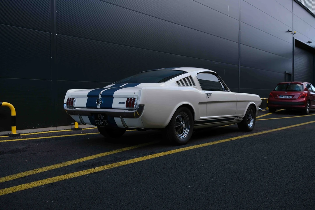 1965 Shelby GT350 - Image 29 of 31