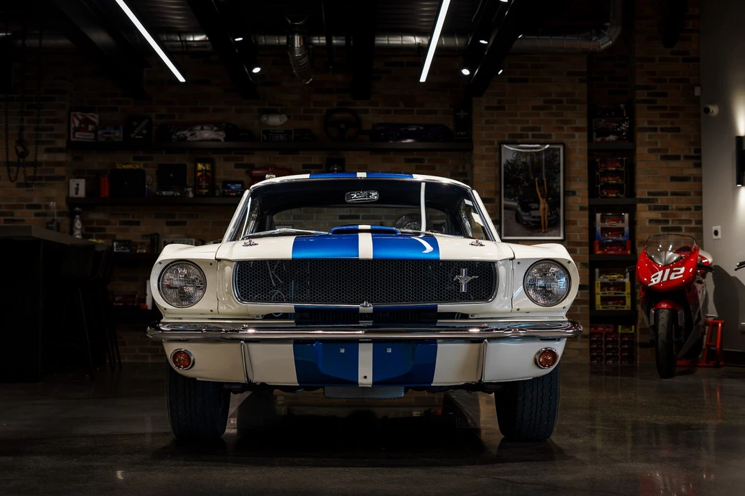 1965 Shelby GT350 - Image 17 of 31