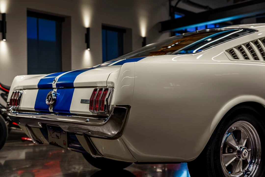 1965 Shelby GT350 - Image 27 of 31
