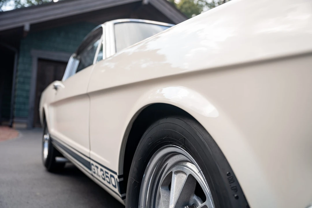 1965 Shelby GT350 - Image 22 of 31