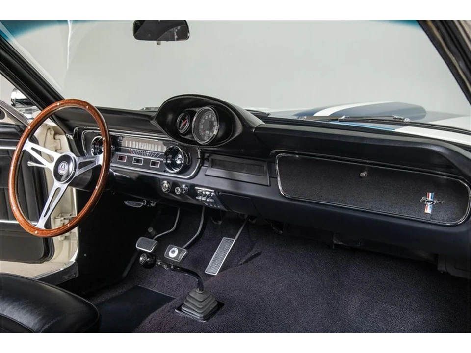 1965 Shelby GT350 - Image 18 of 31