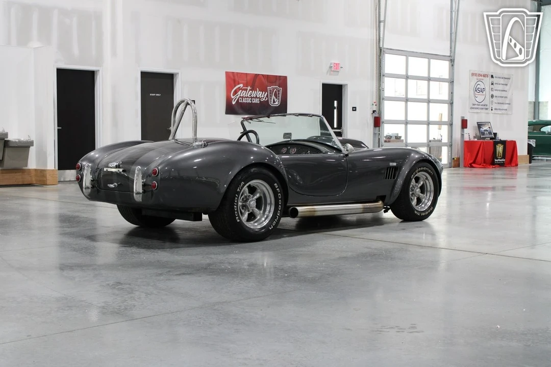1965 Shelby Cobra Replica - Image 25 of 31