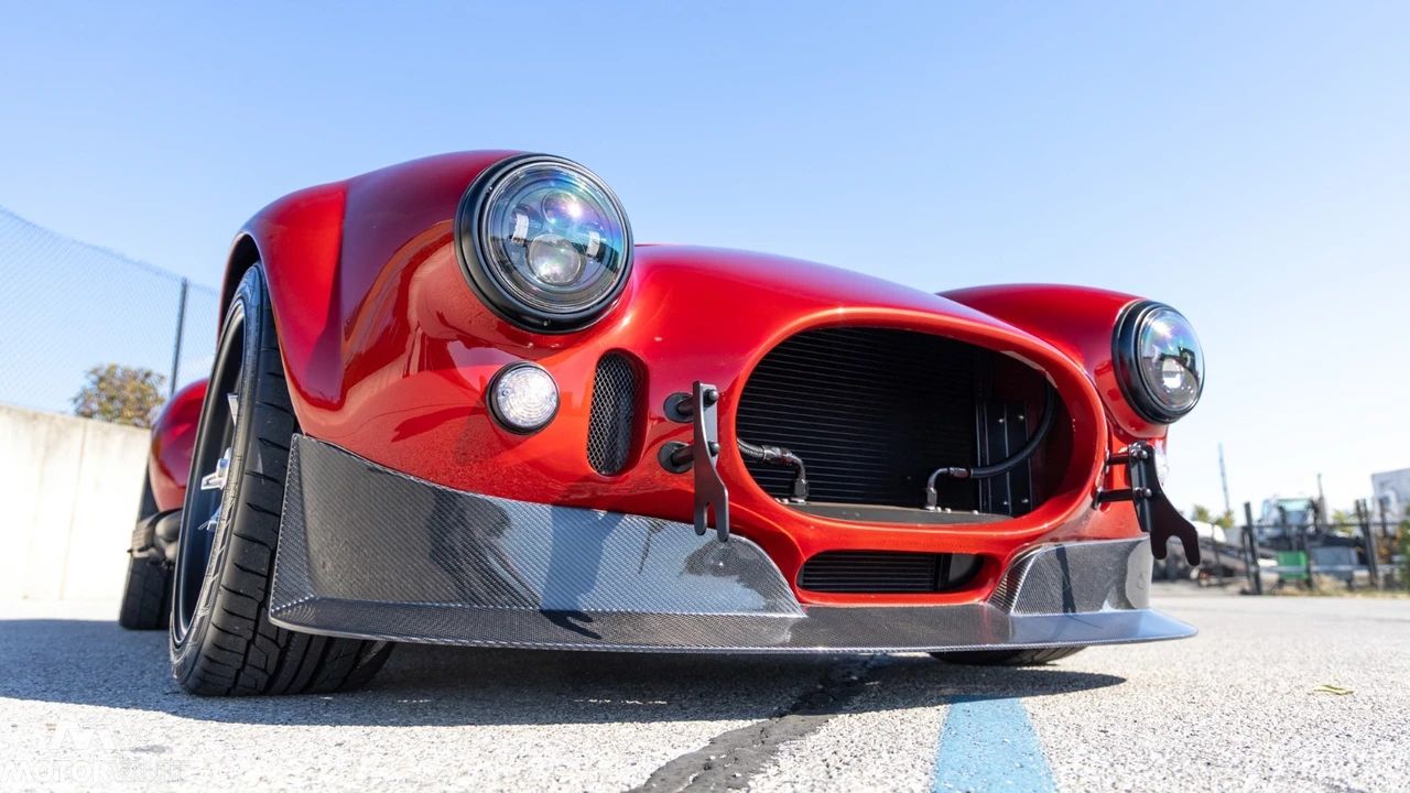 1965 Shelby Cobra 289 - Image 3 of 21