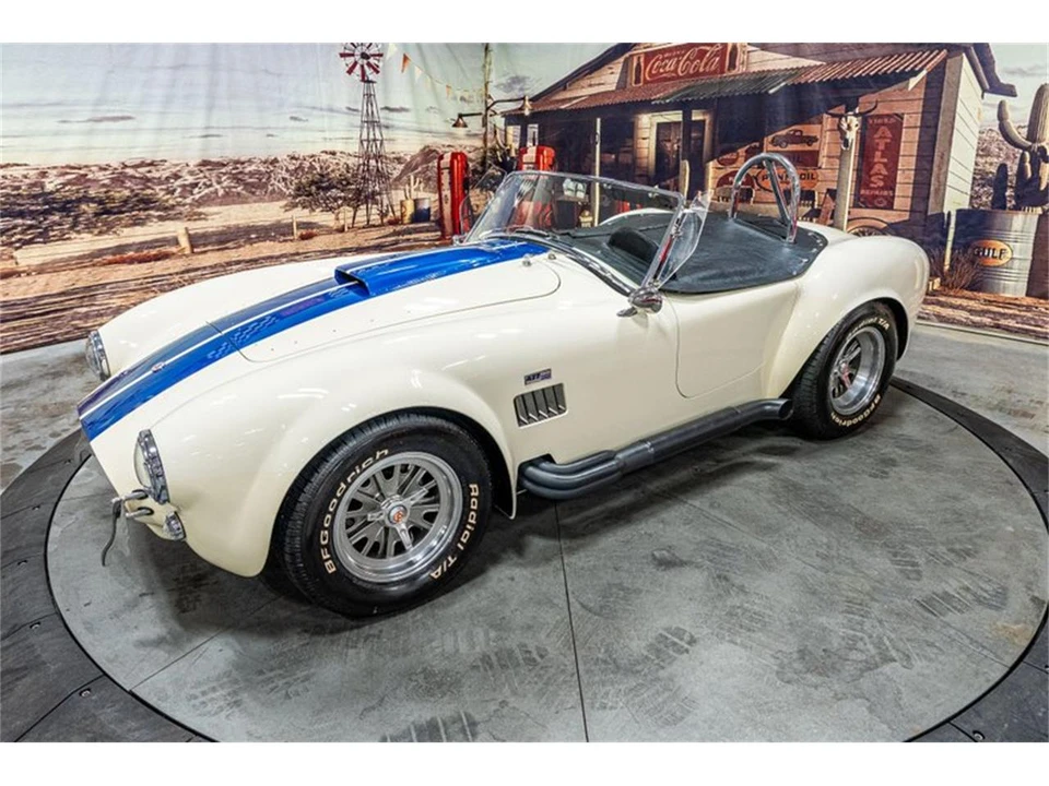 1965 Shelby Cobra Replica - Image 4 of 31
