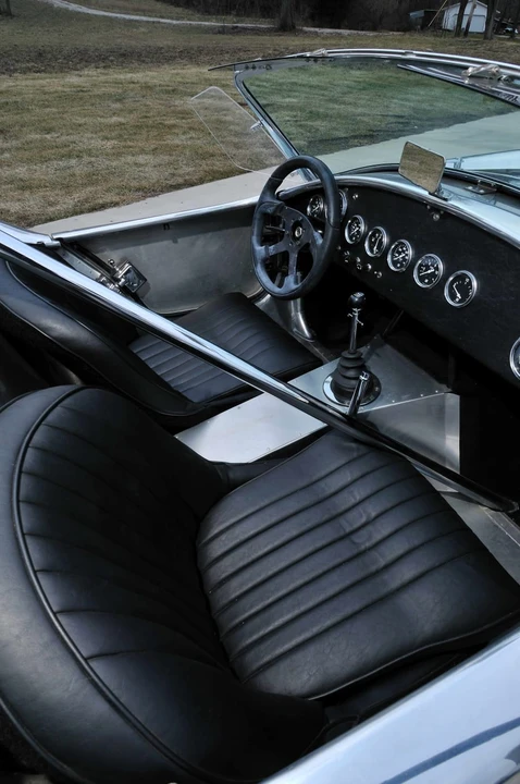 1965 Shelby Cobra 289 - Image 5 of 12