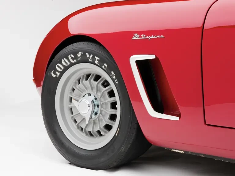 1965 Iso Grifo - Image 23 of 31