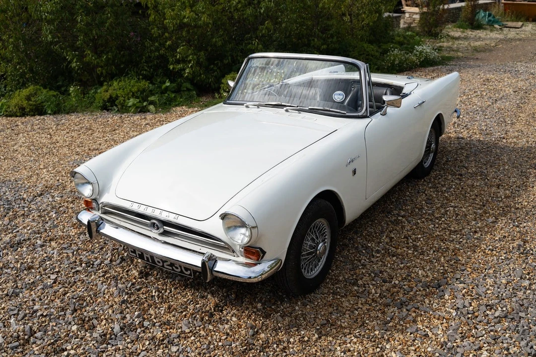 1965 Sunbeam Alpine - Image 16 of 30