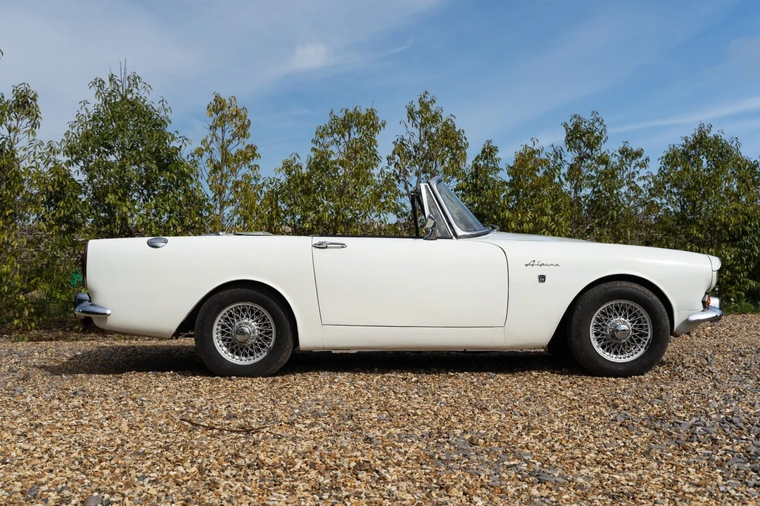 1965 Sunbeam Alpine - Image 7 of 30