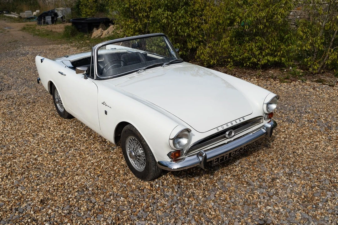 1965 Sunbeam Alpine - Image 17 of 30