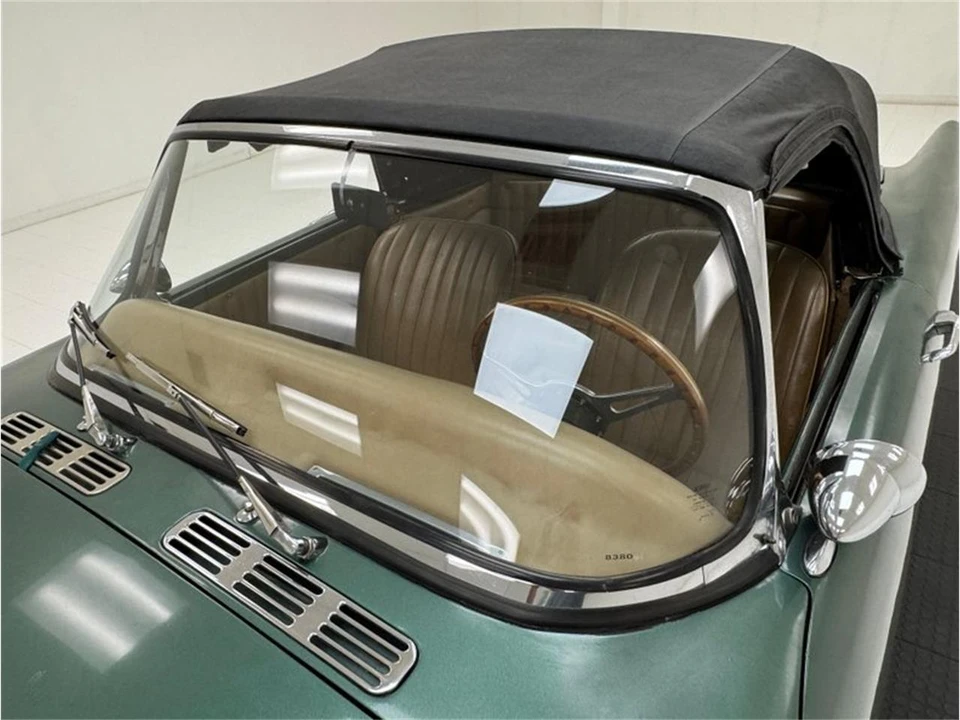 1965 Sunbeam Alpine Series V - Image 17 of 31